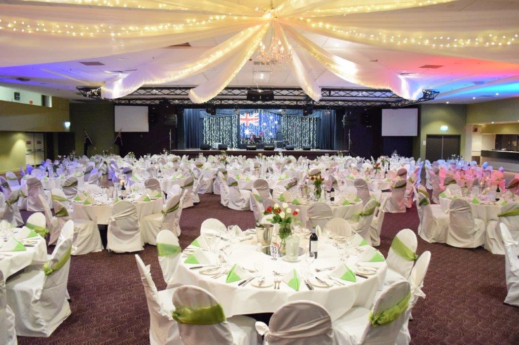 Star ceiling canopy, crystal chandelier, Australia Day Lime Green - Grand Auditorium