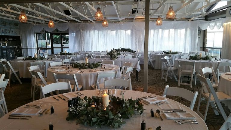 Backdrop 2 White Satin Full, Malibu chairs