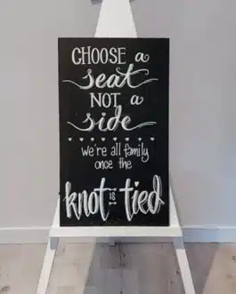 Sign Black Choose a seat + white easel